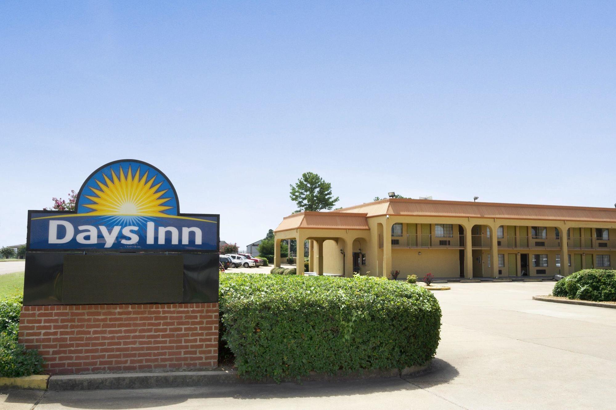 Days Inn By Wyndham Southaven Ms Bagian luar foto